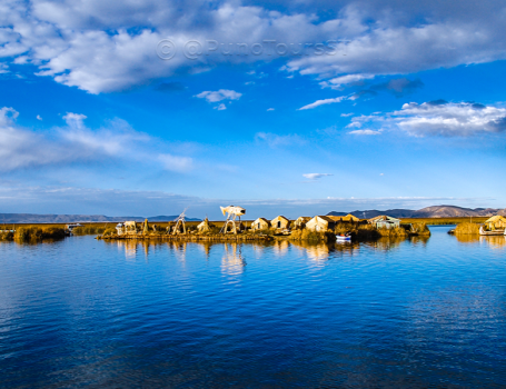 Islas flotantes del lago Titicaca | Floating islands of Titicaca lake