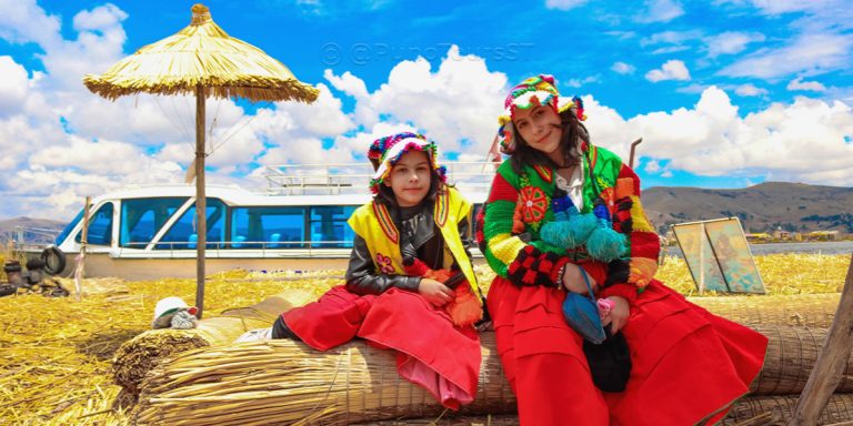Turismo vivencial Uros y Llachon (2D 1N)